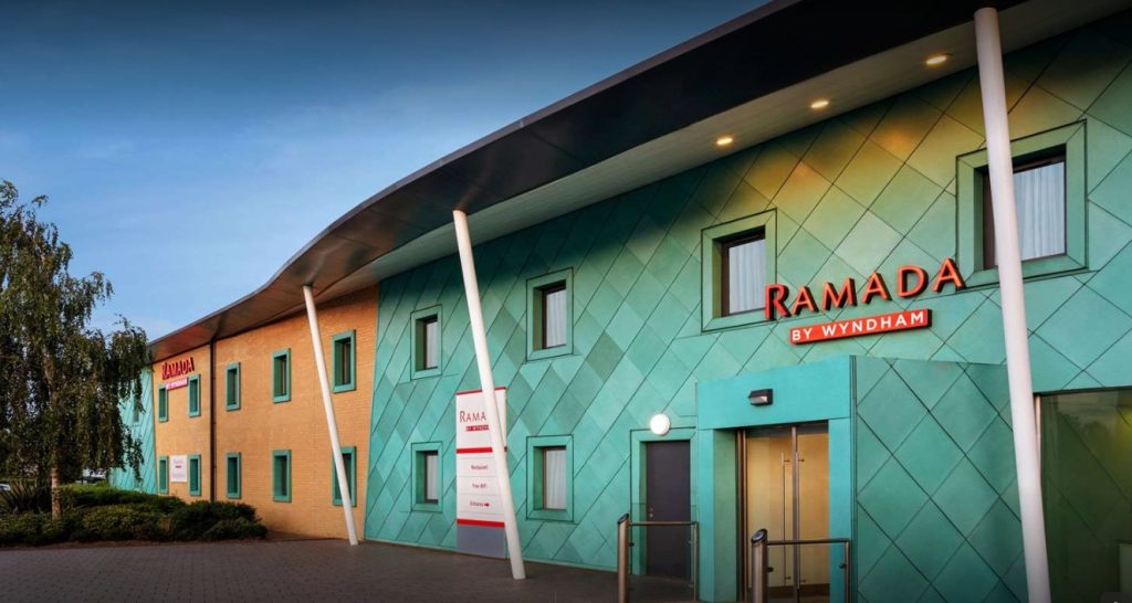 Cobham Motorway Services, Surrey