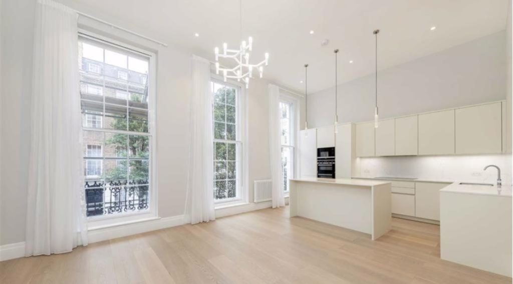 39 Great Cumberland Place, London