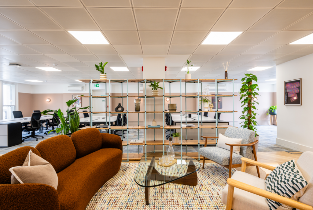 166 Piccadilly, London