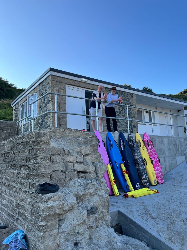 Hotel Polurrian Community Project